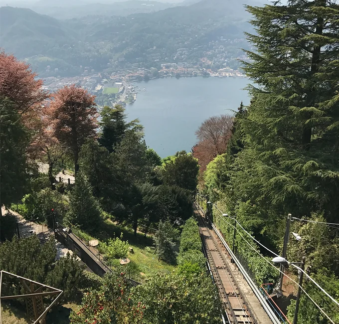 Funicolare Como Brunate scorcio funicolare Como Brunate
